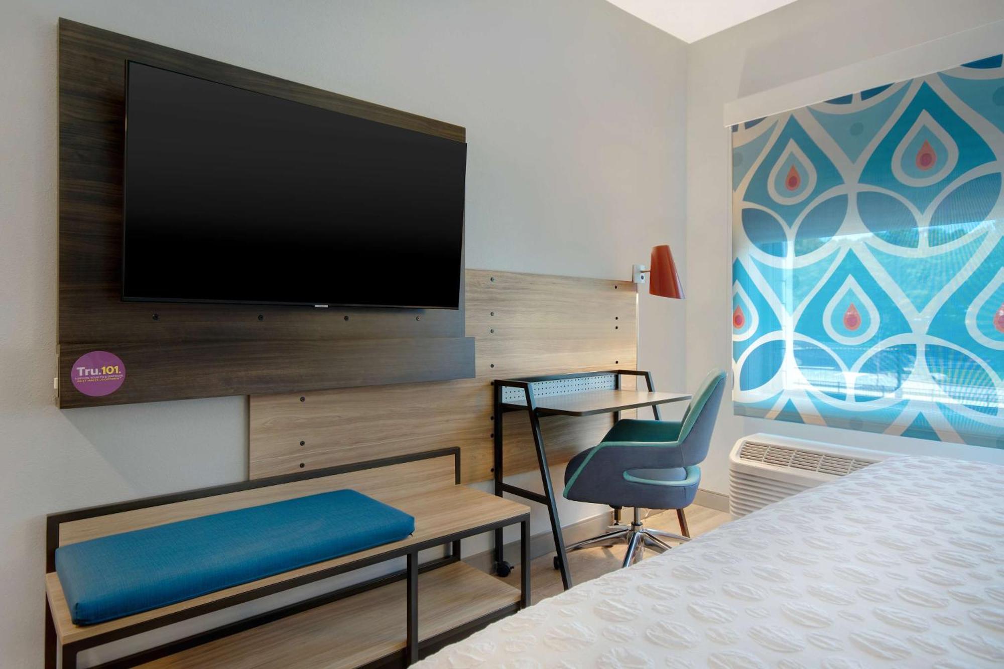 Tru By Hilton Raleigh North Wake Forest
