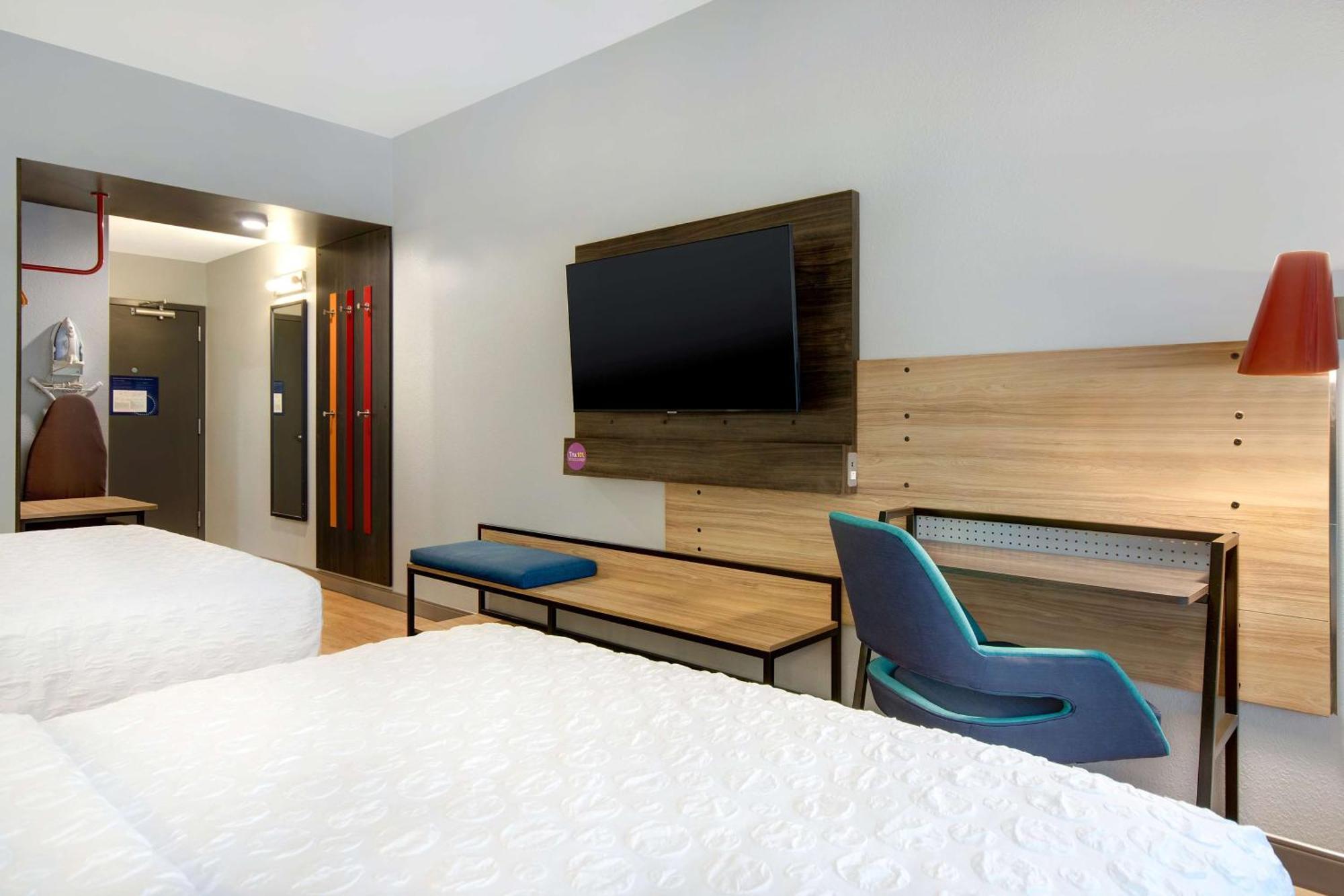 Hotel Tru By Hilton Raleigh North 3*
