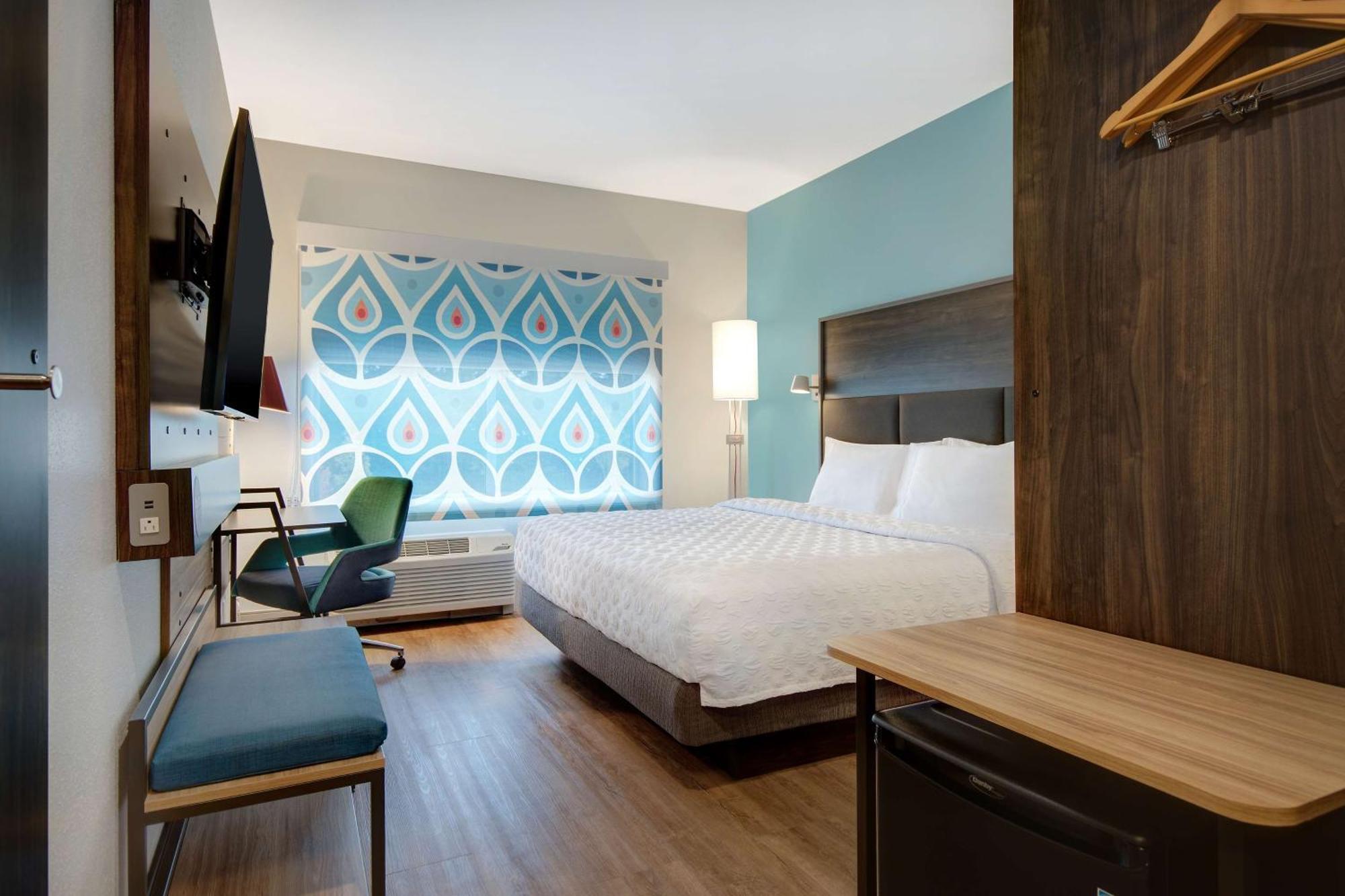Hotel Tru By Hilton Raleigh North 3*